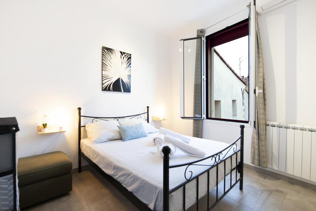 Suite Volupte Classee 3 Etoiles Avec Vue Sur Jardin, Climatisation Montpellier Dış mekan fotoğraf